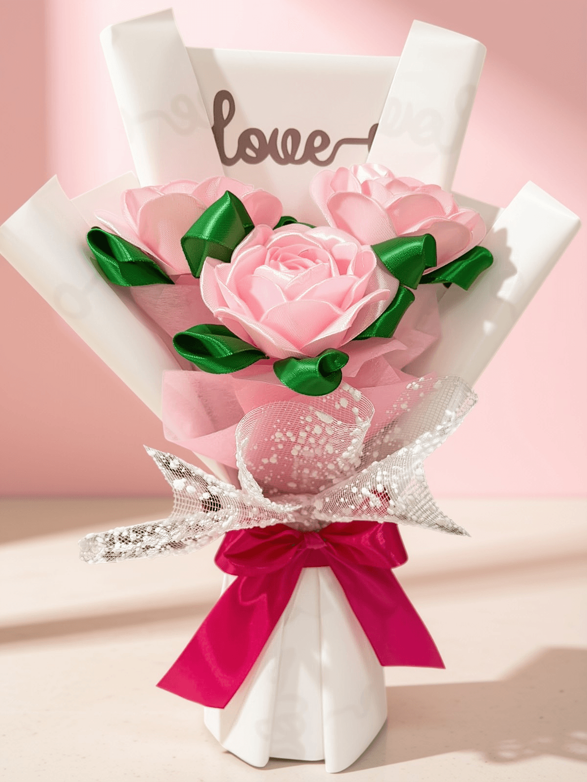 Ramo abanico S con 3 rosas